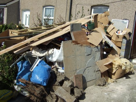 Free quote discussion for a London rubbish collection job